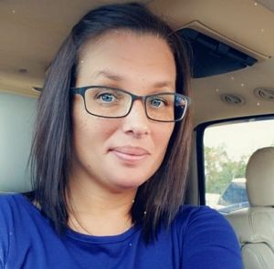 Meet your Posher, Alisha